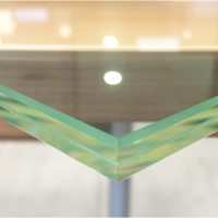 VERRE FEUILLETE CLAIR 55/2 10MM