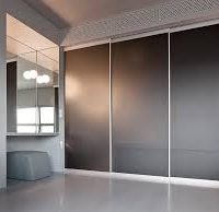 PORTE DE PLACARD
