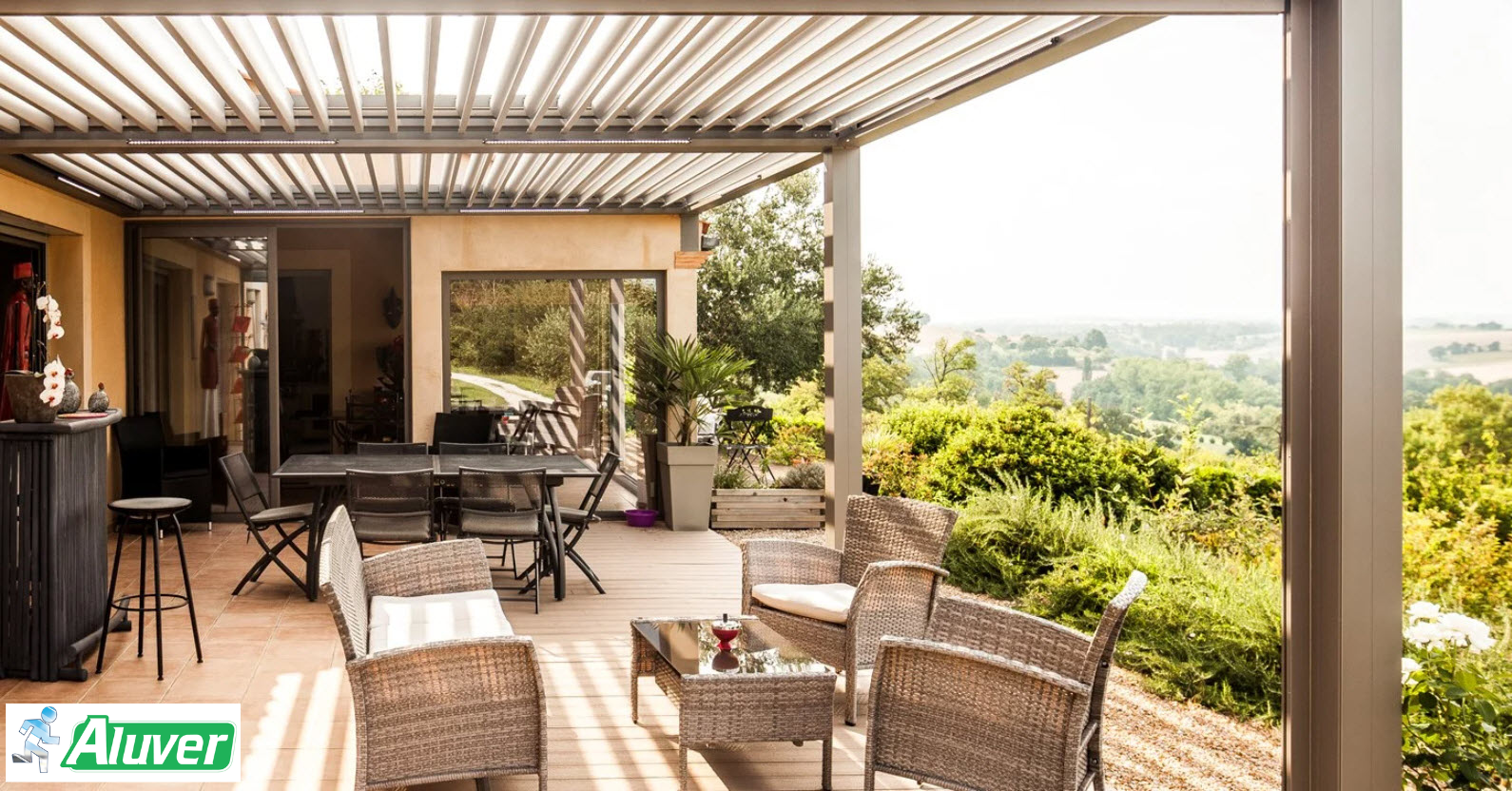 Un espace de vie supplémentaire à votre maison: la pergola aluminium d'ALUVER !